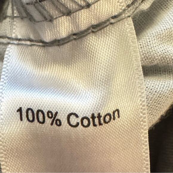 NWOT Woman Within gray straight leg casual chino pants size 28P
b39 - Picture 3 of 5